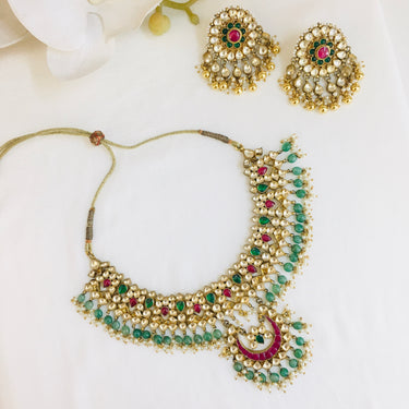 Kundan Emerald Necklace Set Zayn Luxury Jewellery